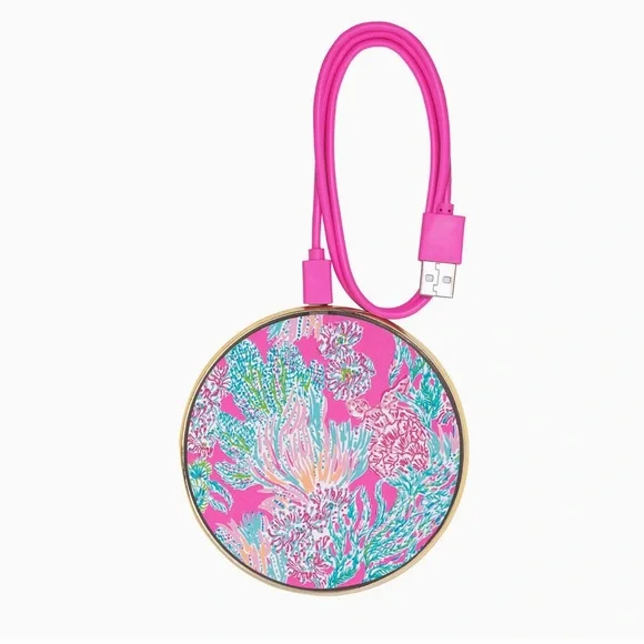 Lilly Pulitzer Wireless Charging Pad, Seaing Things - Picture 2 of 4